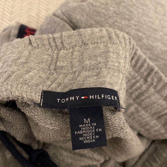 Tommy Hilfiger Grey Sweatpants - Picture 4 of 5